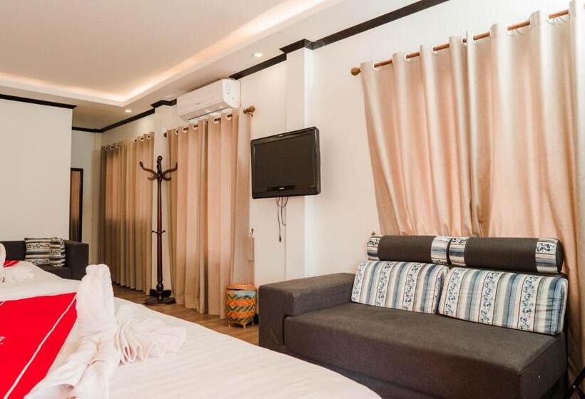 هتل Oudomsouk Guest House