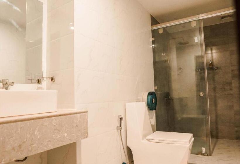 هتل Oudomsouk Guest House