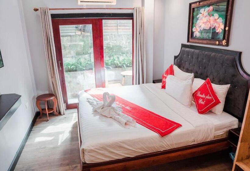 هتل Oudomsouk Guest House