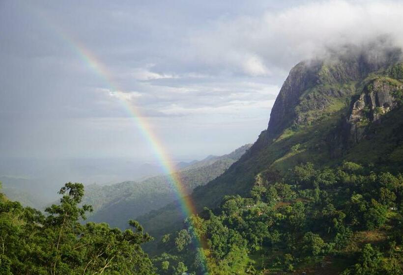 La Vista Hostel & Guesthouse