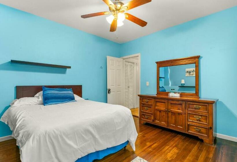 هاستل The Blue Room Near Yale Hospital/bridgeport