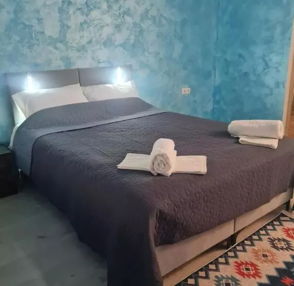 Aamiaismajoitus (B&B) Conacul Ancuței   Sweet Home