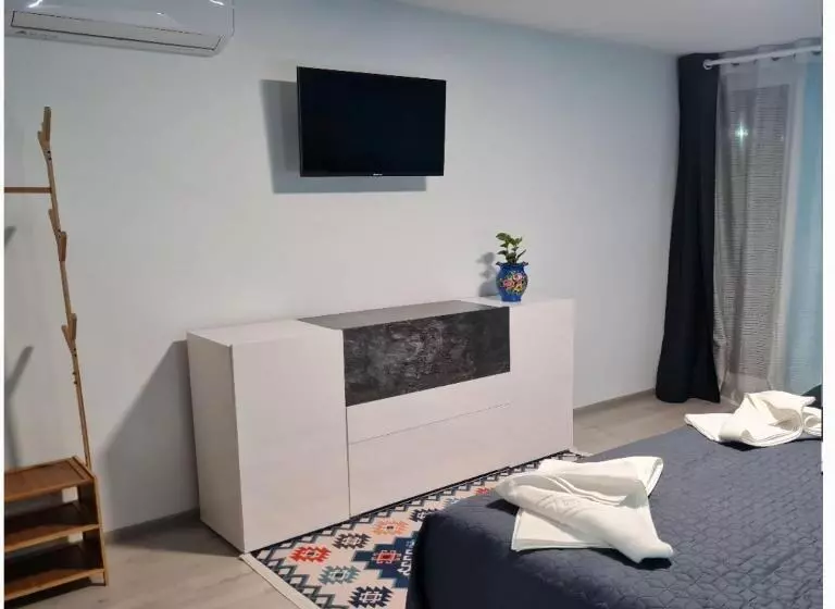 Aamiaismajoitus (B&B) Conacul Ancuței   Sweet Home