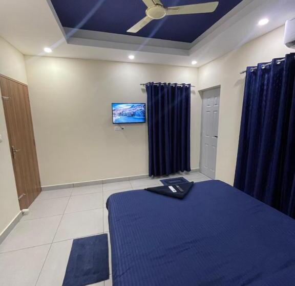 호텔 Uniro Rooms & Packages