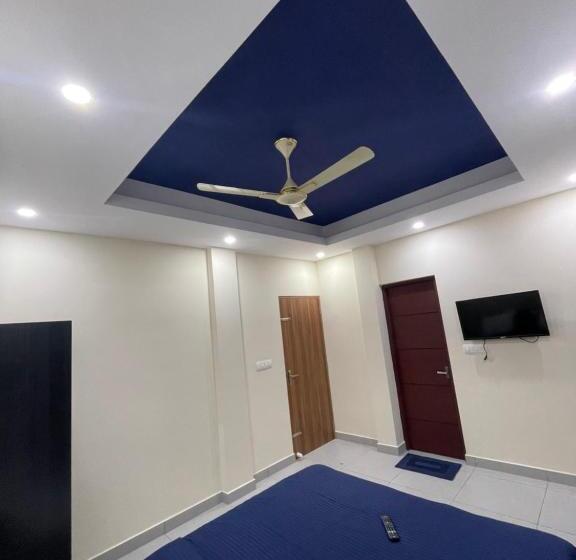 호텔 Uniro Rooms & Packages