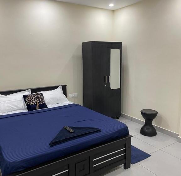 호텔 Uniro Rooms & Packages