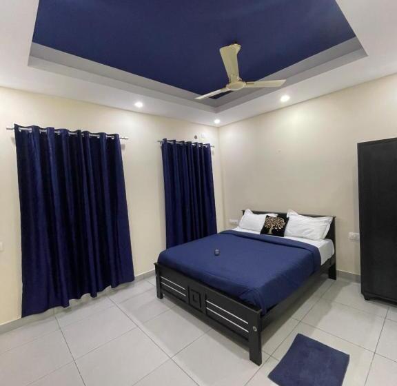 호텔 Uniro Rooms & Packages