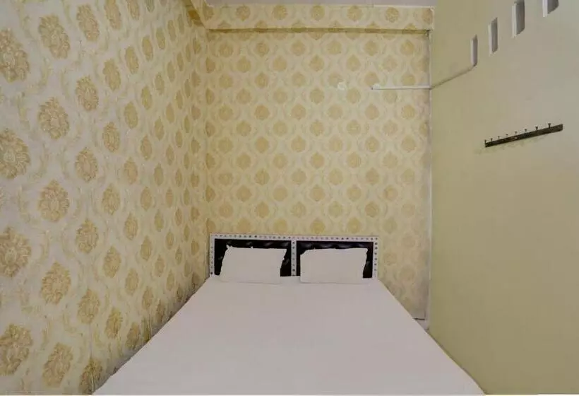 Oyo Hotel Shyam Palace