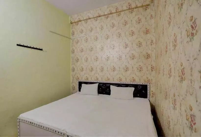 Oyo Hotel Shyam Palace