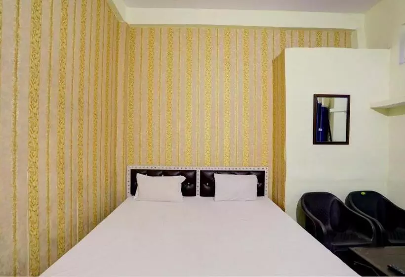 Oyo Hotel Shyam Palace