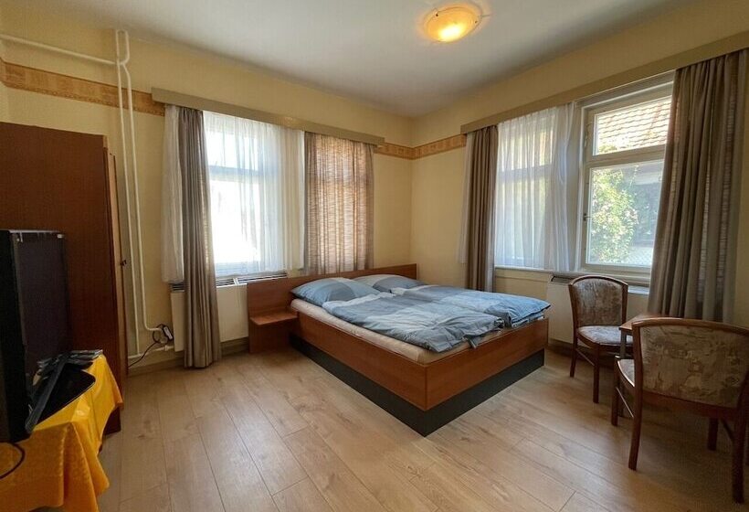 Kimbab Restaurant Und Pension