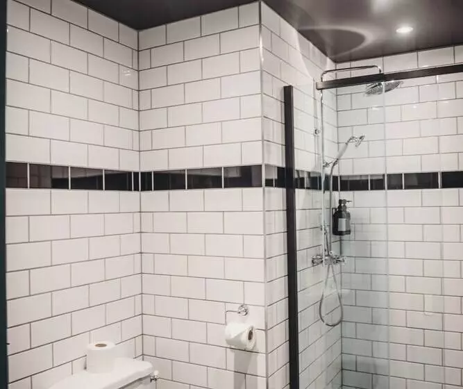 Majatalo Roslyn House