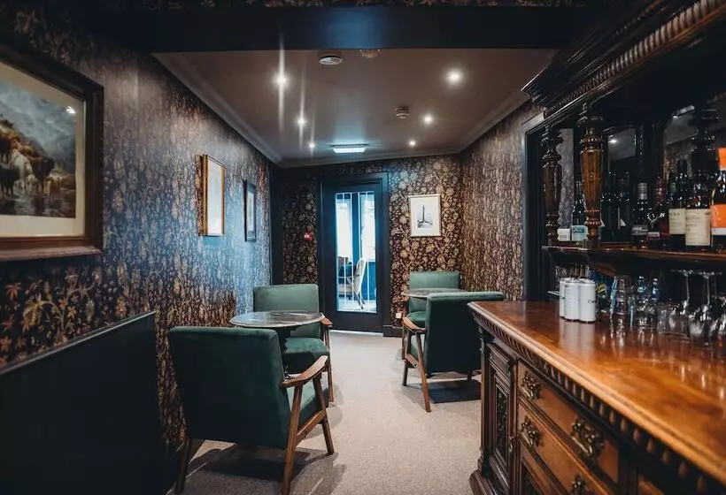 Majatalo Roslyn House