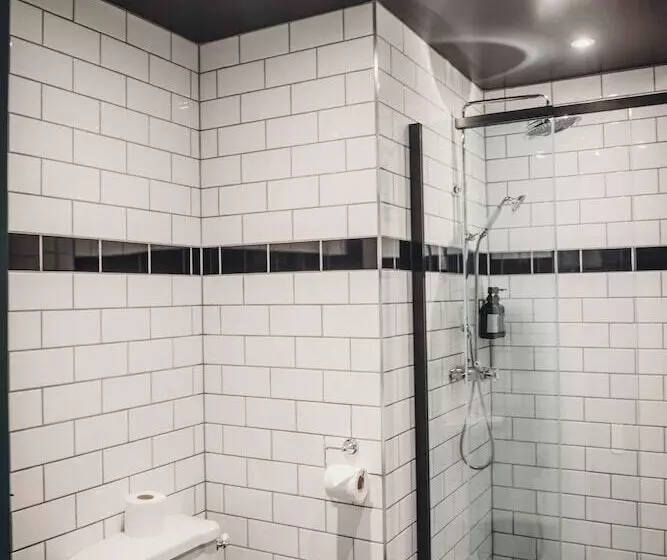 Majatalo Roslyn House