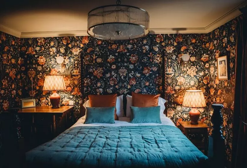 Majatalo Roslyn House