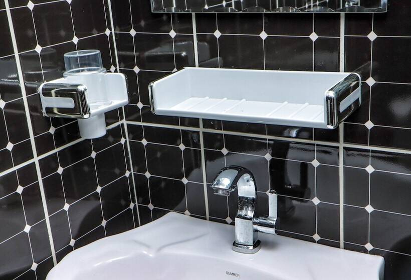 Hotel Hôtel The Place