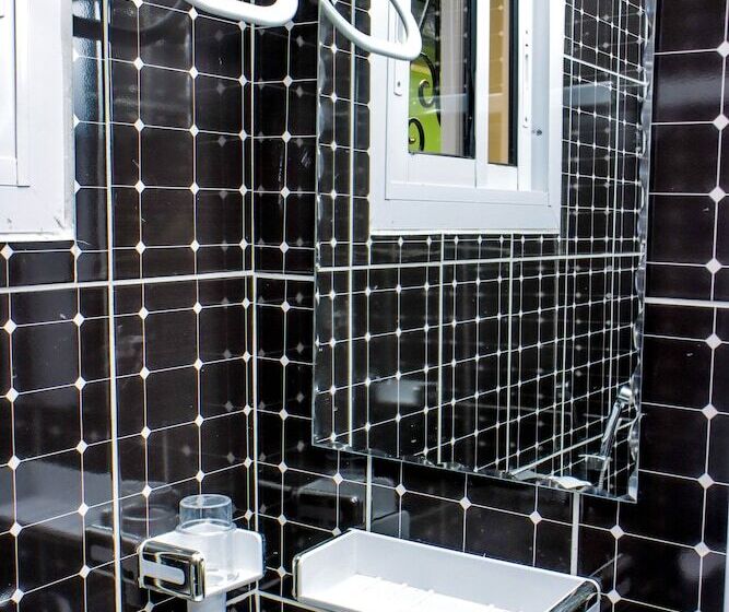 Hotel Hôtel The Place