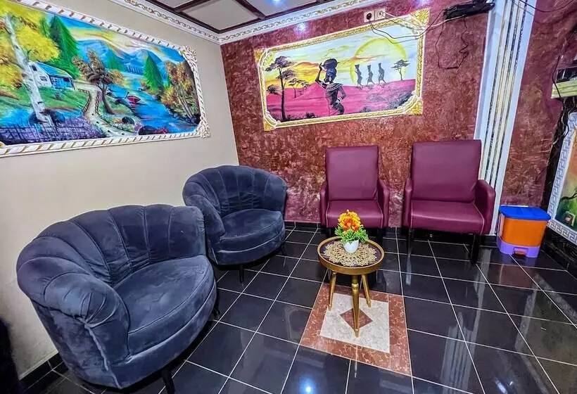 هتل Hôtel The Place