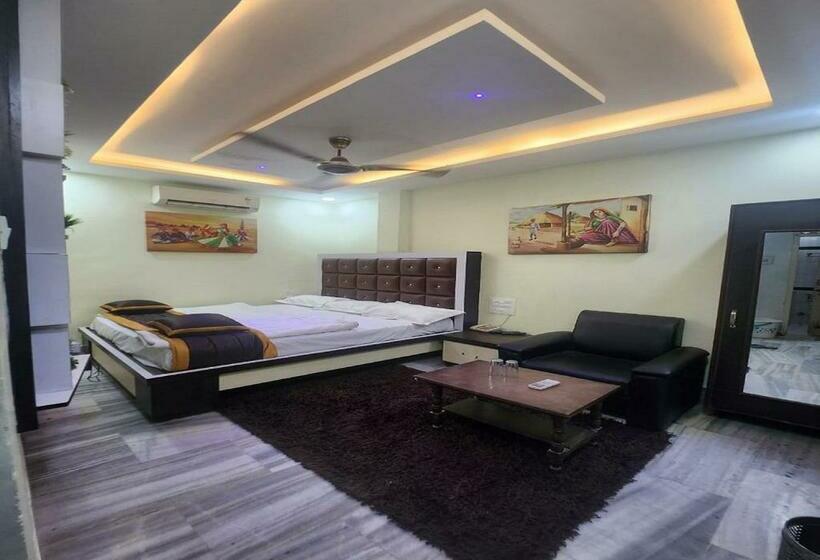 فندق Midtown Bihar