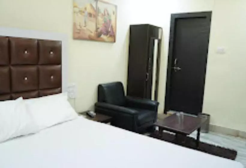 ホテル Midtown Bihar