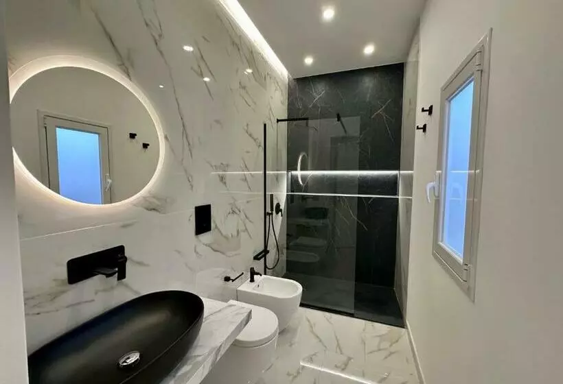 پانسیون Alma Rooms