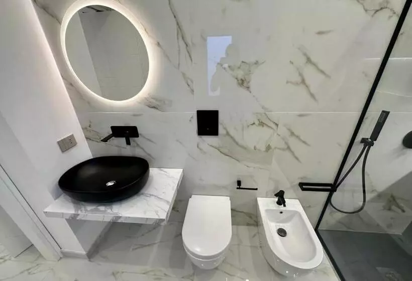 پانسیون Alma Rooms