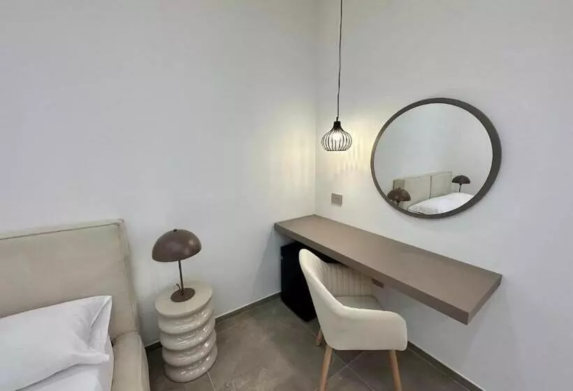پانسیون Alma Rooms