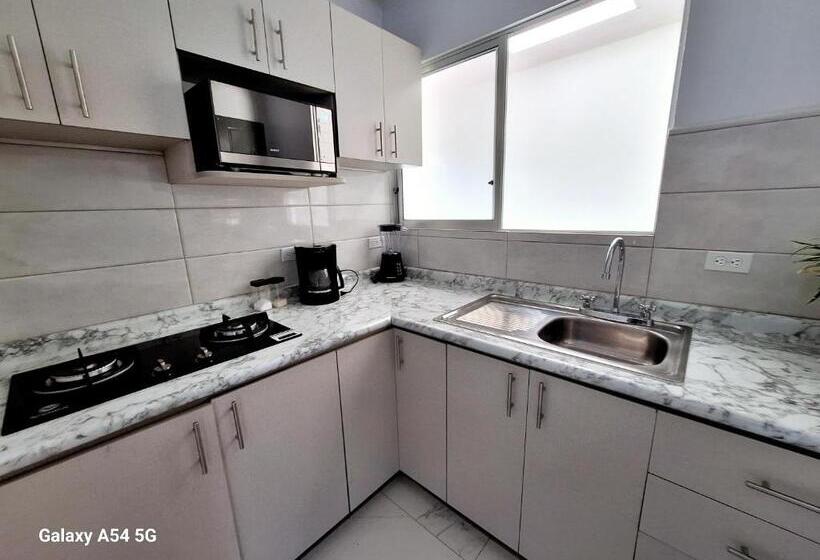 بنسيون Casa Victoria Cr