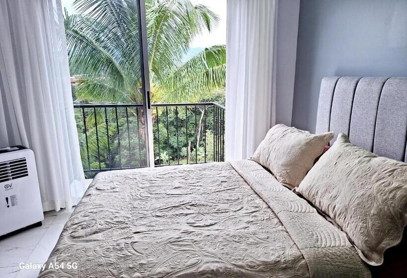 بنسيون Casa Victoria Cr