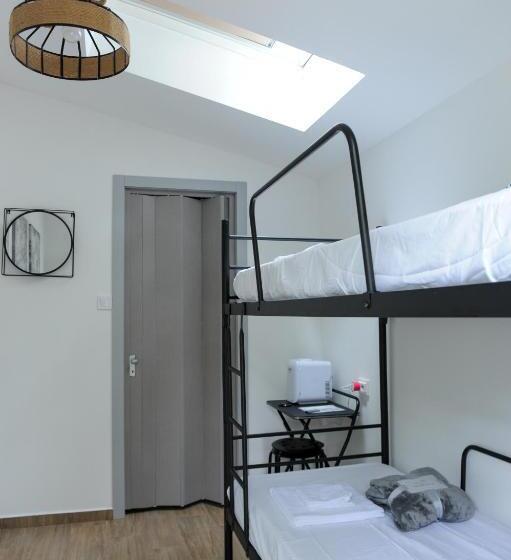 ペンション Cozy Little “hideaway