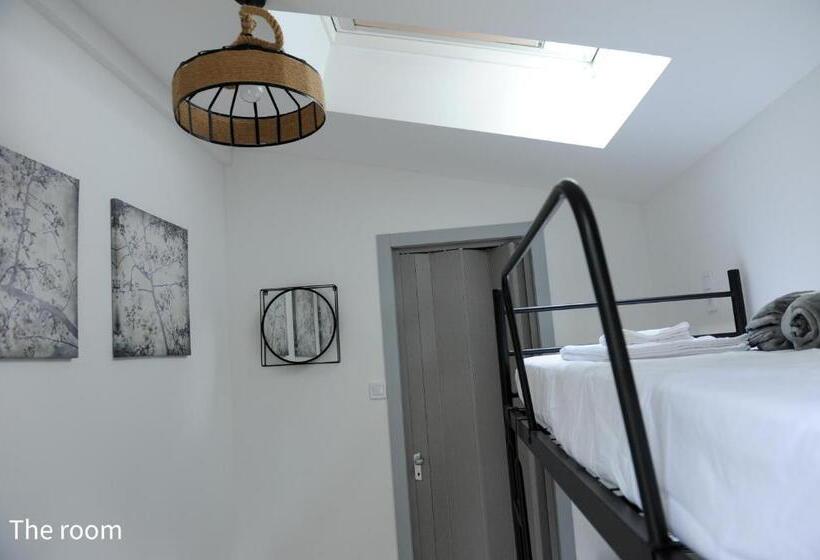 ペンション Cozy Little “hideaway