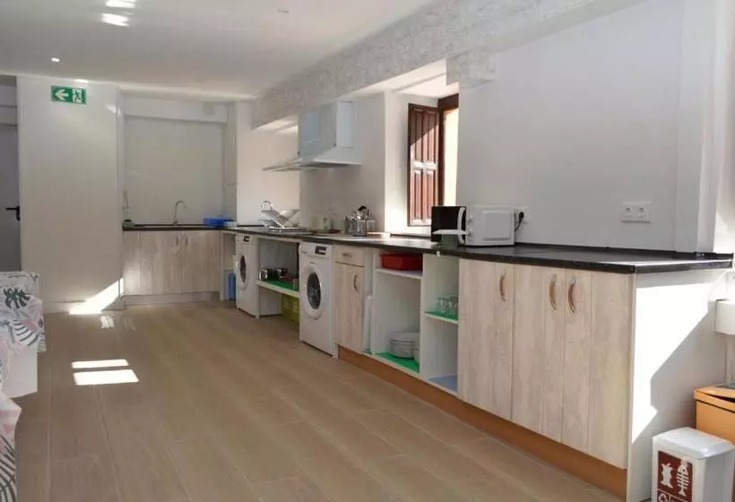 Albergue Gares
