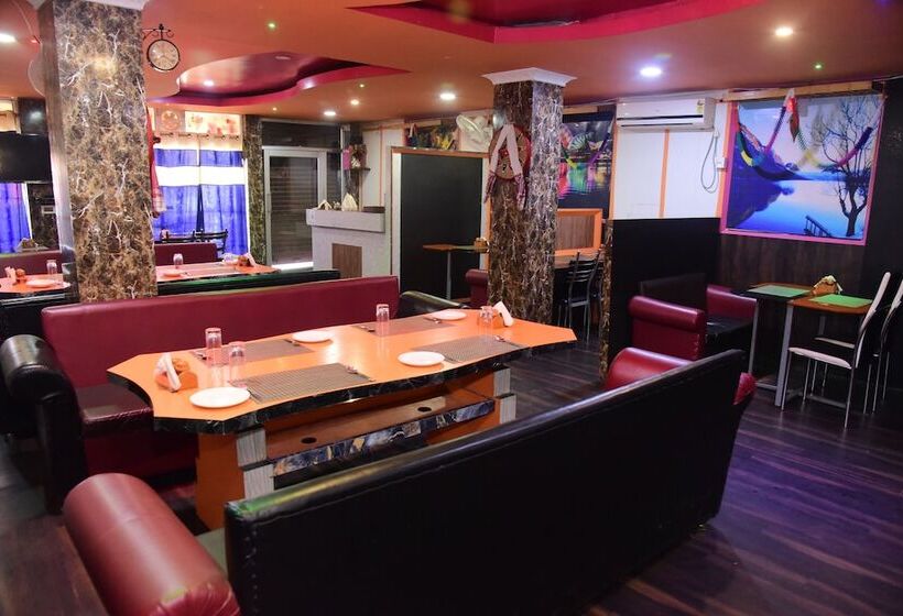 בית מלון כפרי Paradise Inn