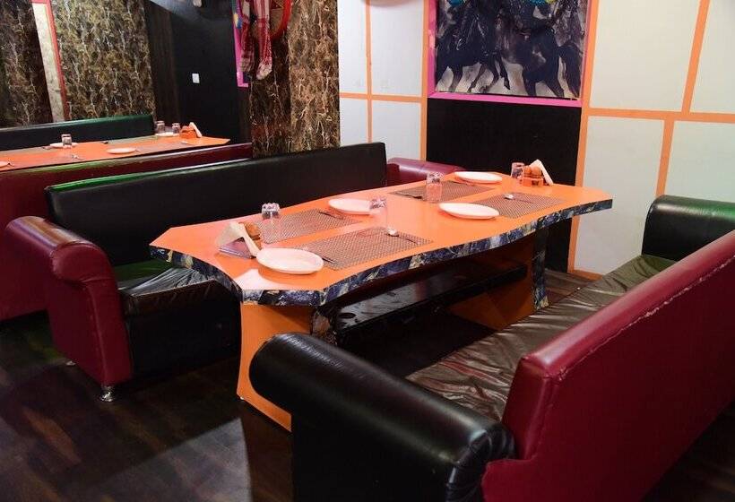 בית מלון כפרי Paradise Inn