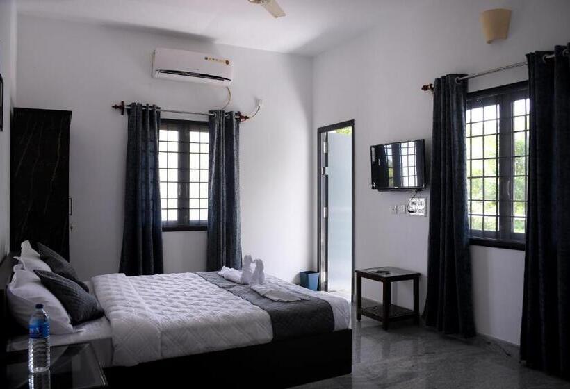 Hotelli Sizzling Inn Pondy