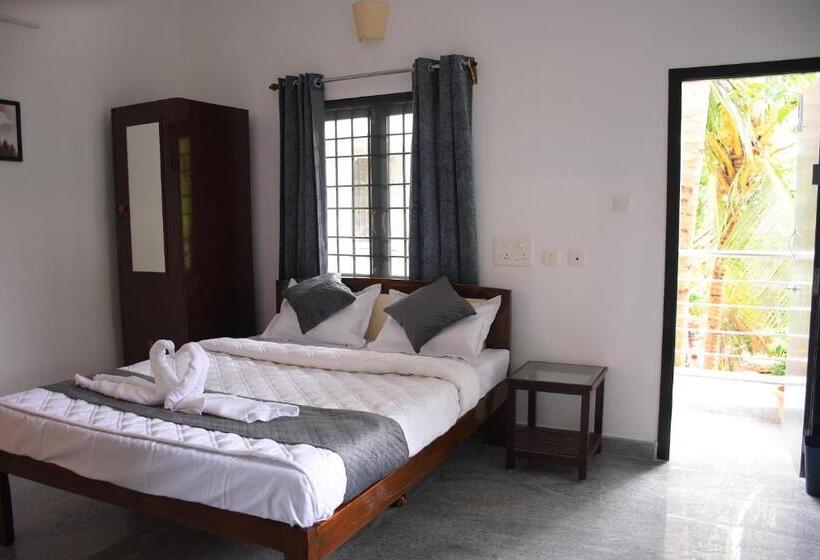 Hotelli Sizzling Inn Pondy