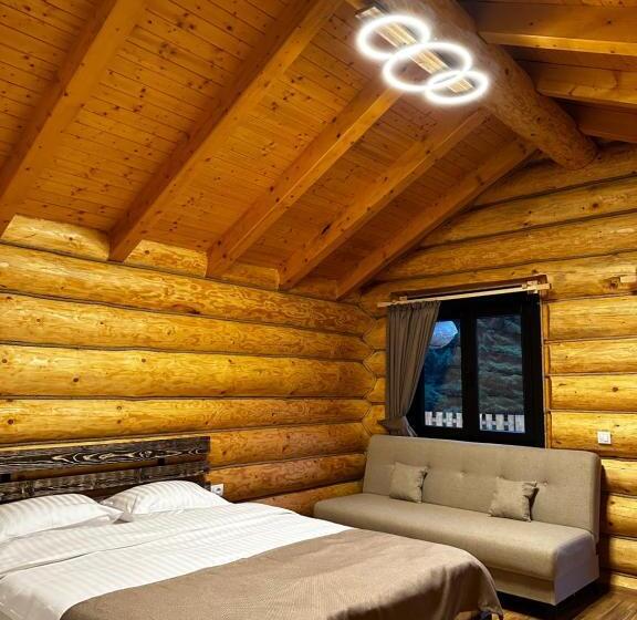 Pensão Hanul și Păstrăvăria țibău