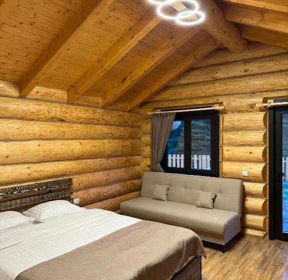 Pensão Hanul și Păstrăvăria țibău