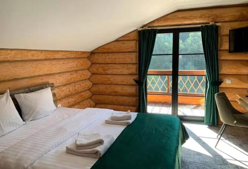 Majatalo Hanul și Păstrăvăria țibău