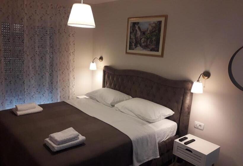 پانسیون Portofino