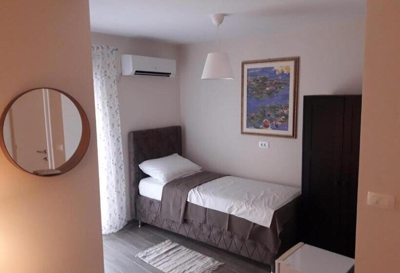 پانسیون Portofino