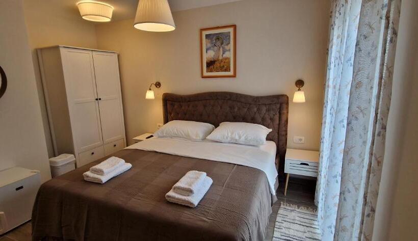 پانسیون Portofino