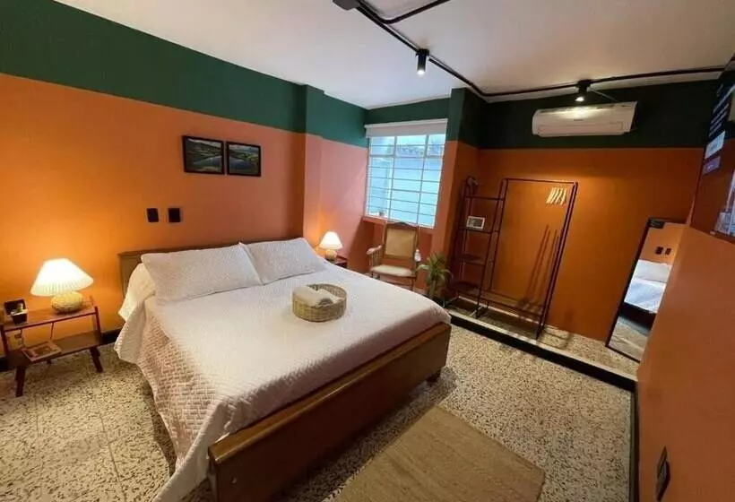 ベッドアンドブレックファースト La Bonita Guesthouse