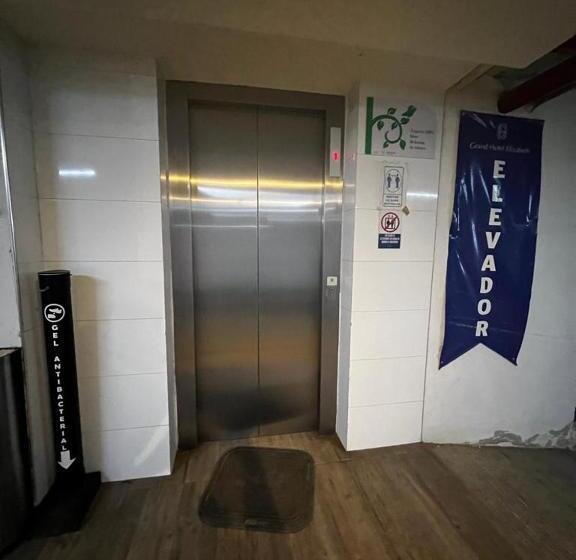 בית מלון כפרי Grand Elizabeth Durango