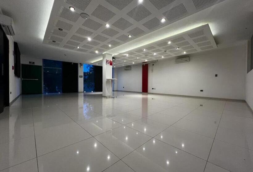 בית מלון כפרי Grand Elizabeth Durango