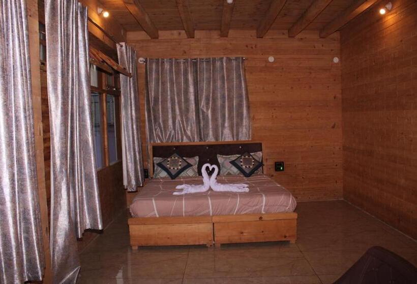 Hotel Mannat Sach Pass