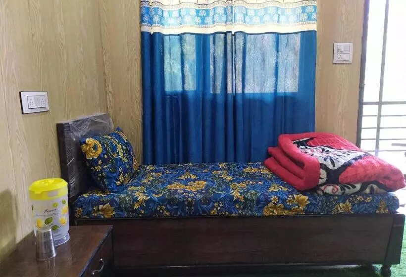 ホテル P.k. Resort Kedar Valley Triyuginarayan Road, Sonprayag