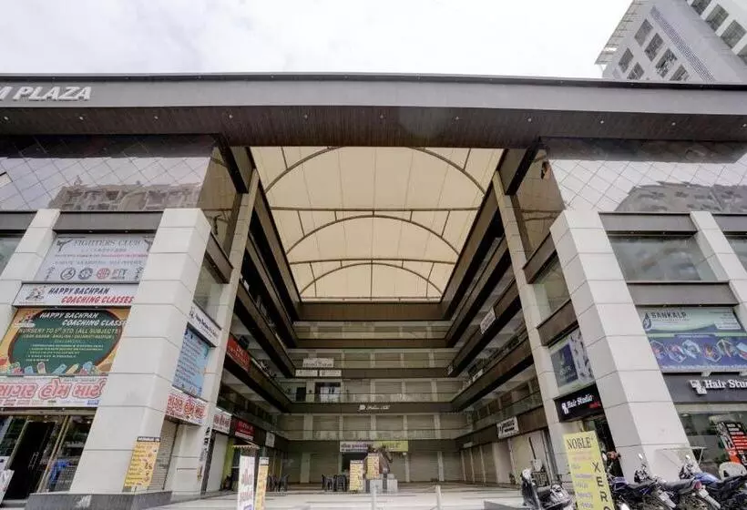 Oyo Hotel 7 Star