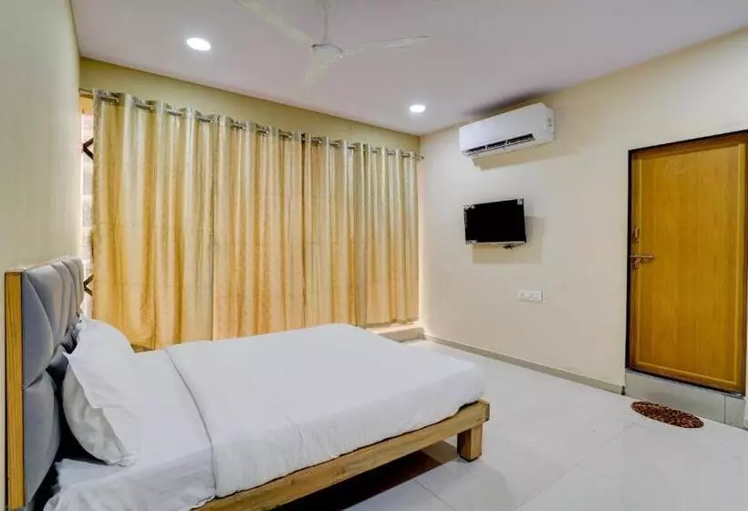 Oyo Hotel 7 Star
