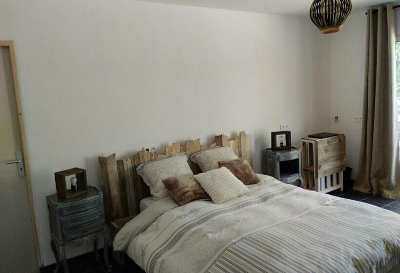 Bed and Breakfast La Guitoune